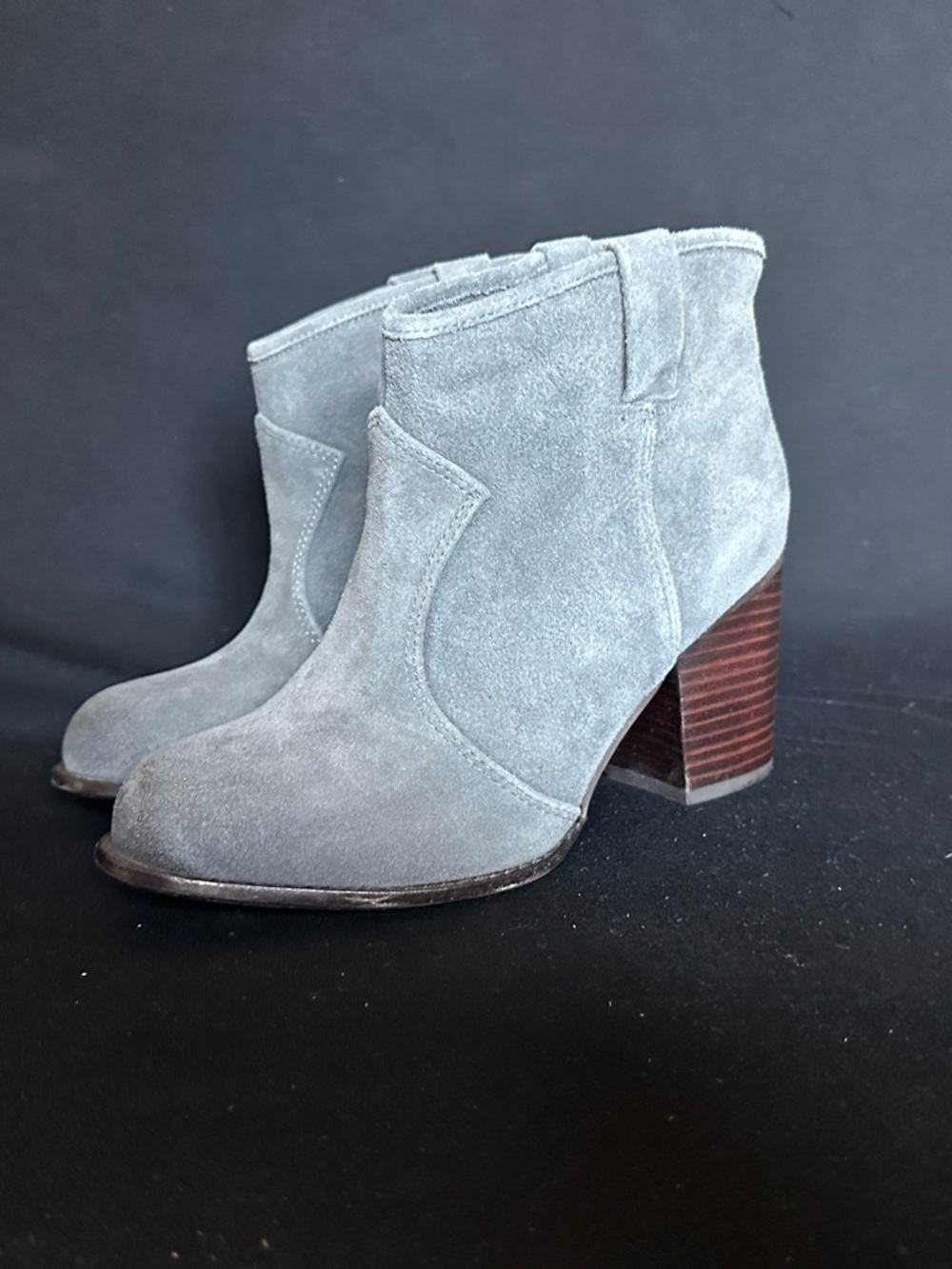 Splendid Lakota steel Gray Suede Ankle Booties with Stacked Heel
